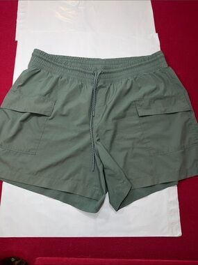 STRETCHTECH XL GREEN Cargo Shorts Women’s Utility Casual workout poly spandex
